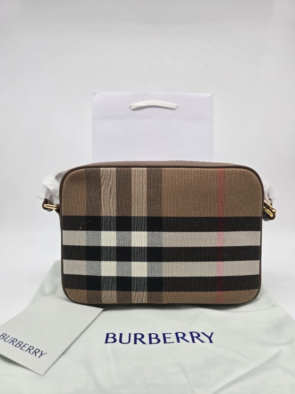 Authentic NWT Burberry Vintage Check Camera Crossbody Bag - Picture 5 of 12
